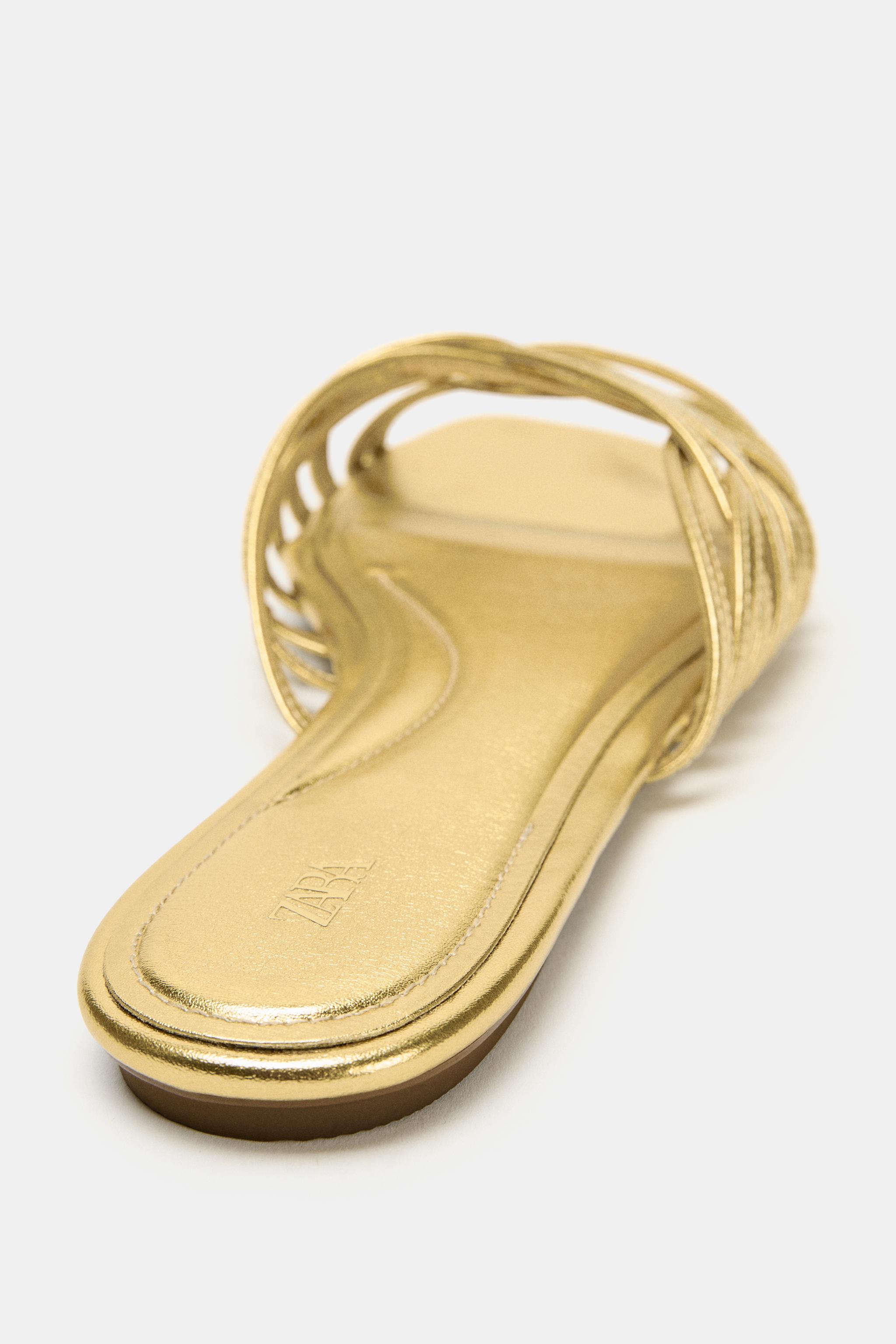 METALLIC STRAPPY FLAT SANDALS