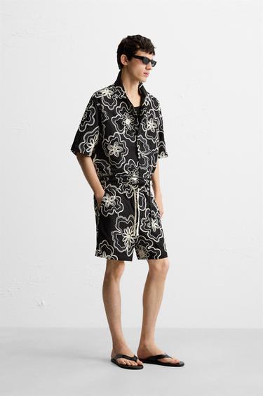 EMBOSSED EMBROIDERED BERMUDA SHORTS - Black by Zara - Image 3