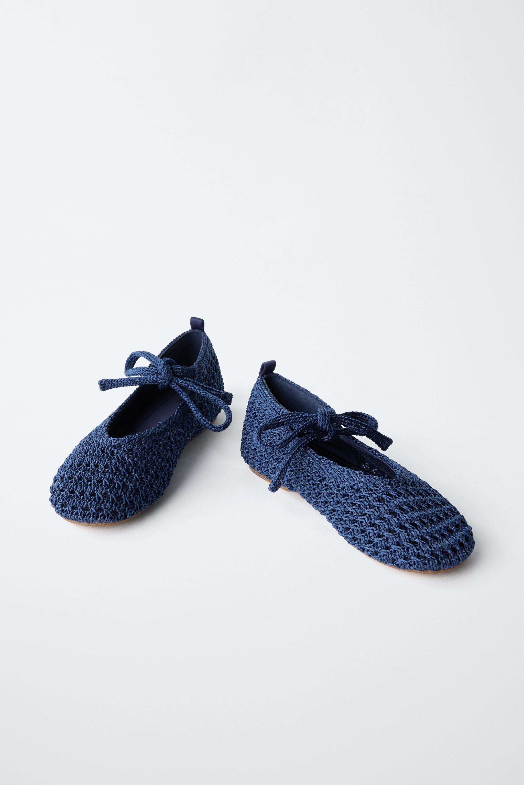 CROCHET BOW BALLET FLATS