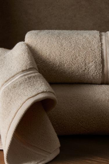 EMBROIDERED TRIM BATH TOWEL - Beige by Zara - Image 5