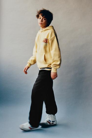 ΦΟΥΤΕΡ ΜΕ ΚΟΥΚΟΥΛΑ SKATE ΑΝΑΓΛΥΦΟ - Κίτρινο του Zara