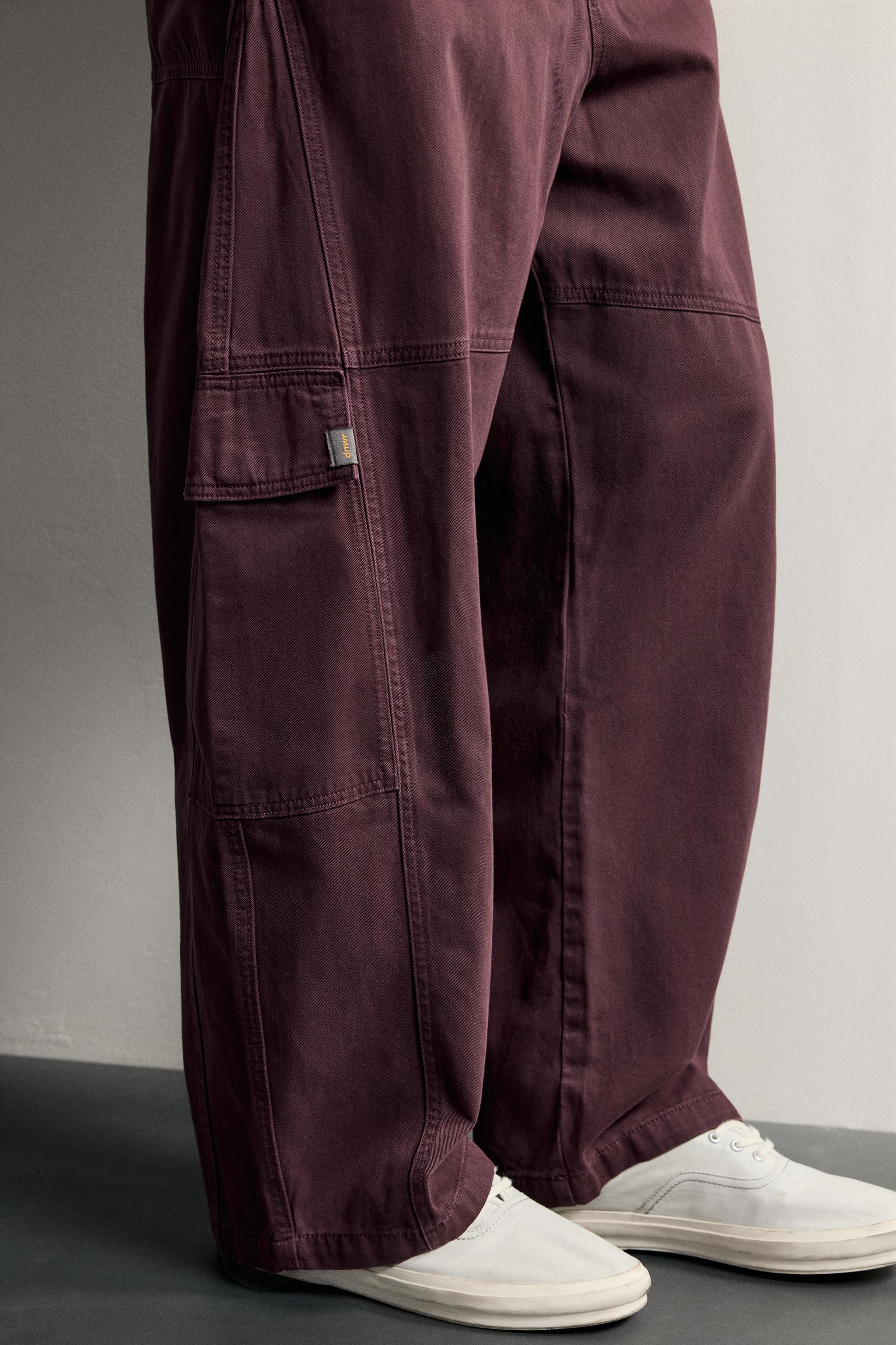BALLOON FIT CARGO PANTS