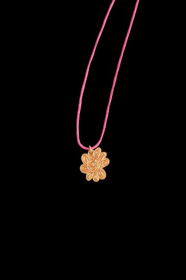 Zara ZARA TIMELESS - 24K FLOWER NECKLACE ORFAYO © - Pink