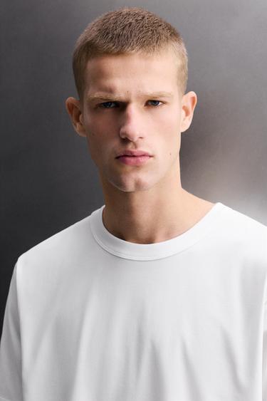 T-SHIRT D'ENTRAÎNEMENT CONFORT - Blanc de Zara - Image 5