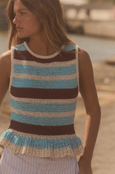 TOP PUNTO RAYAS VOLANTE - Multicolor de Zara