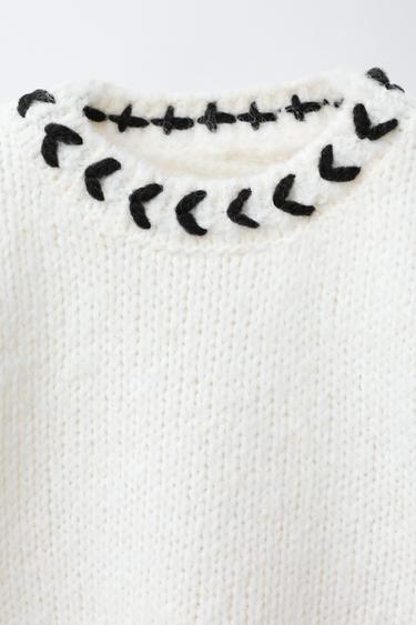 PULL EN MAILLE AVEC LISERÉS - Écru de Zara - Image 2