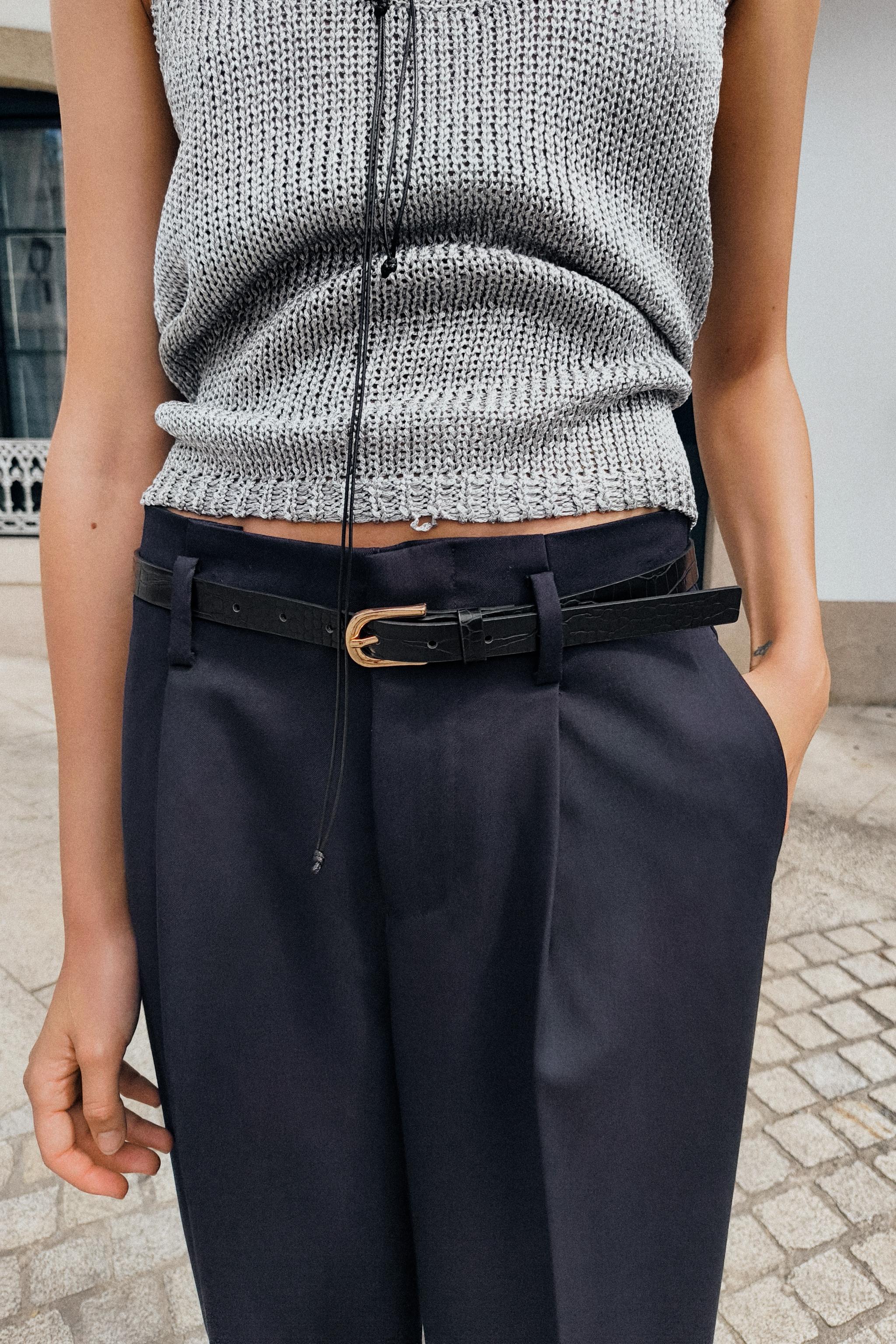 DARTED TROUSERS WITH BELT