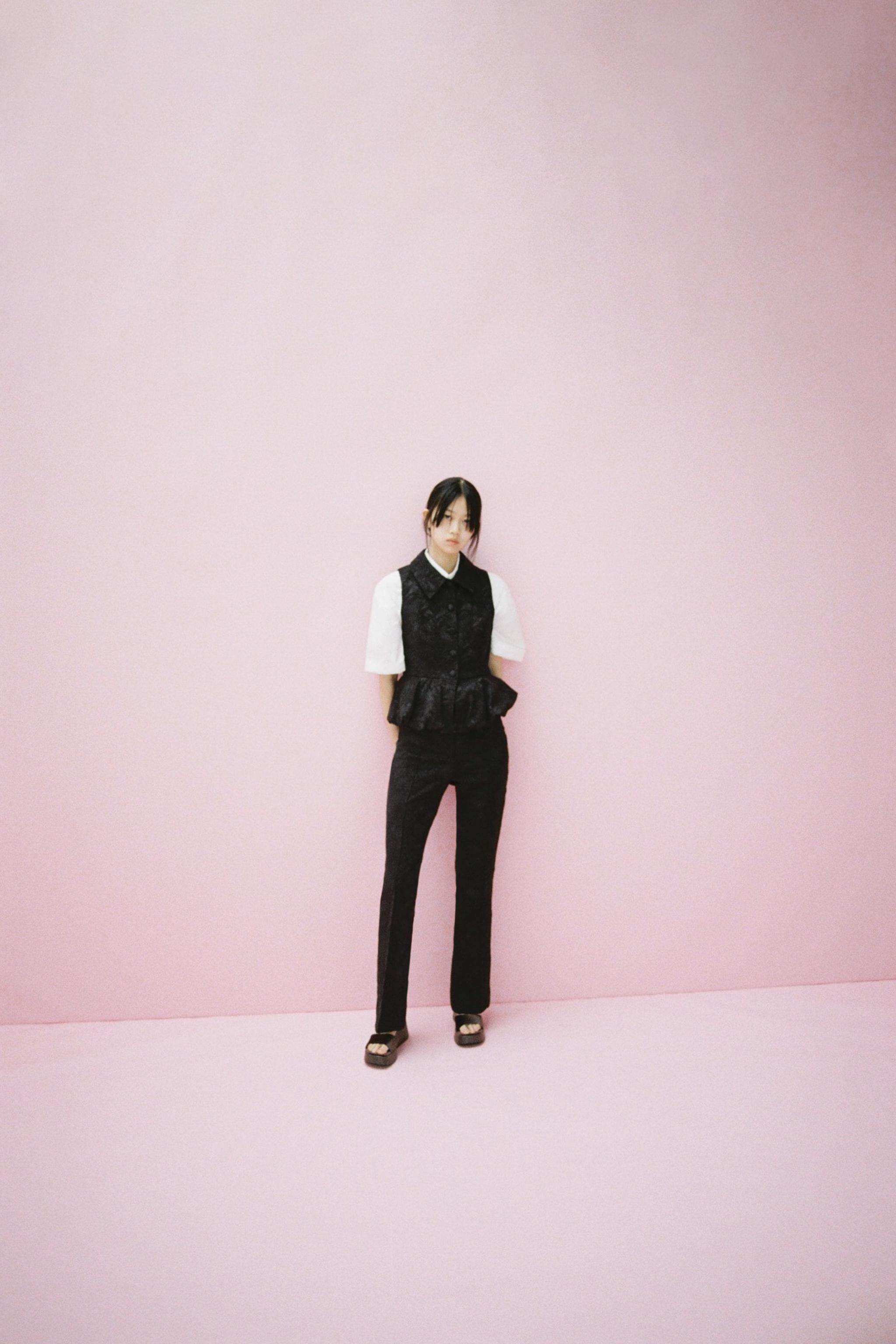 GLOBO ジャカードベスト - ブラック | ZARA Japan / 日本