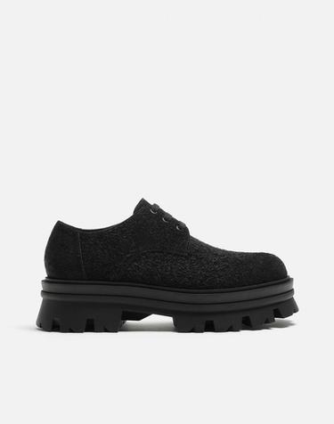 SAPATO DE COURO COM VOLUME - Preto da Zara