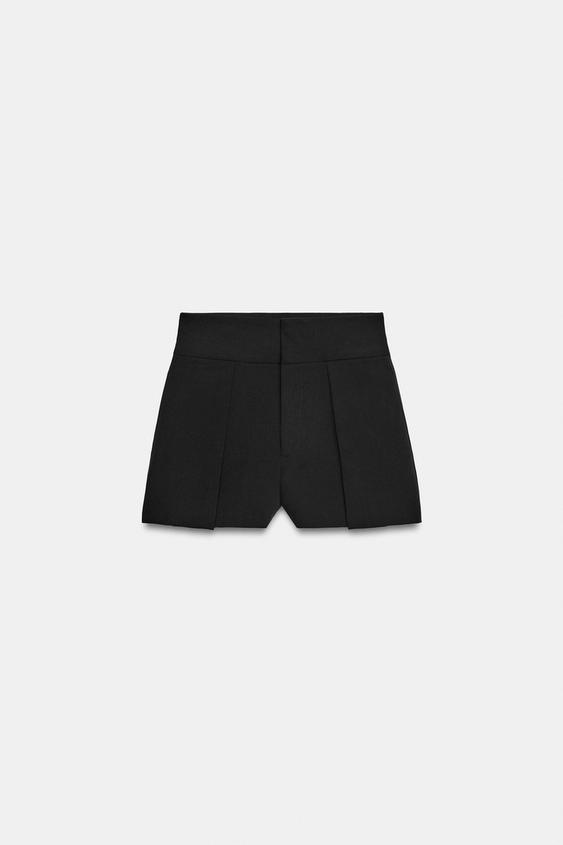 SHORT COM PREGAS - Preto da Zara - Imagem 0