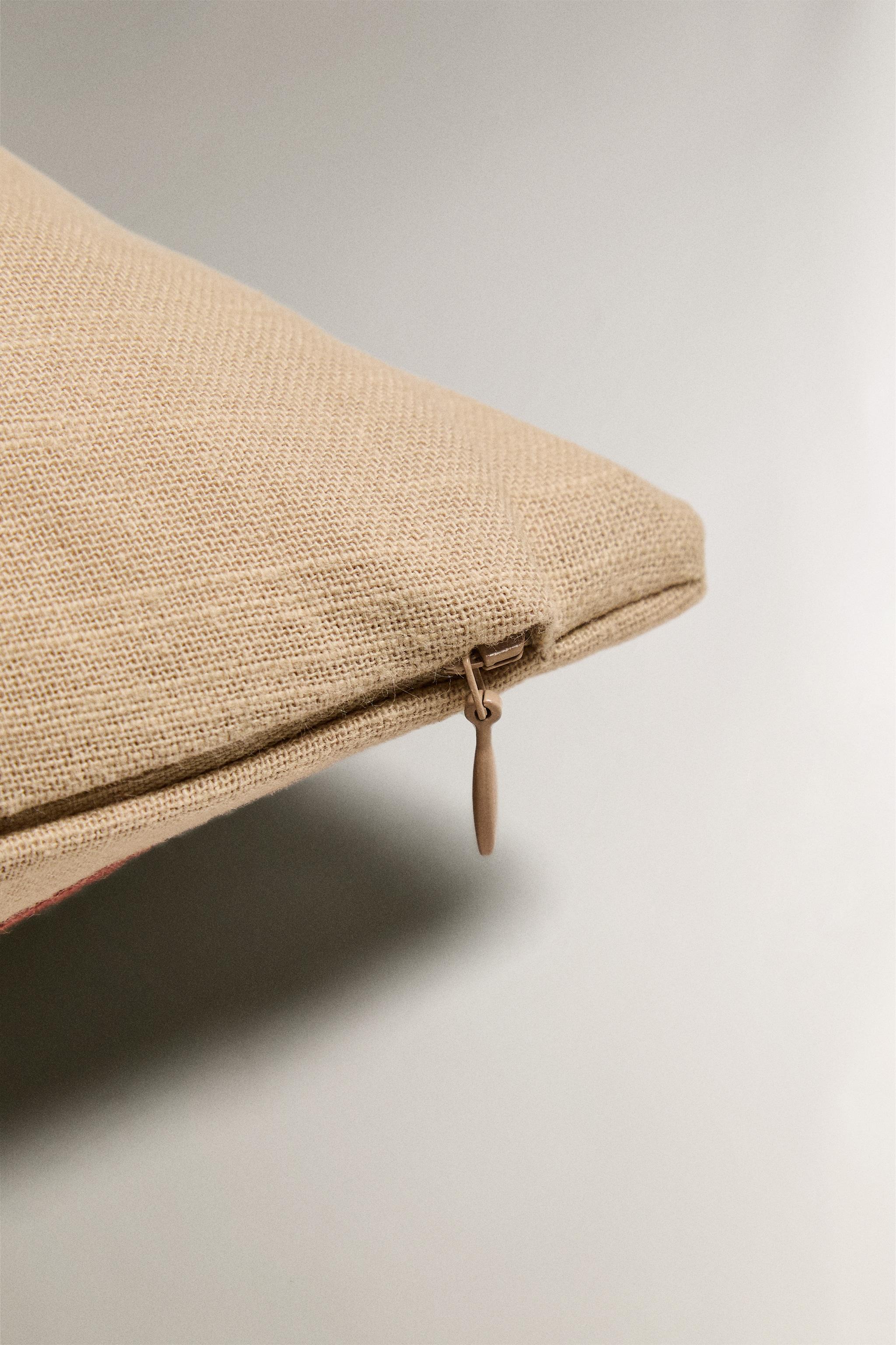 HOUSSE DE COUSSIN TUFTING FLEURS