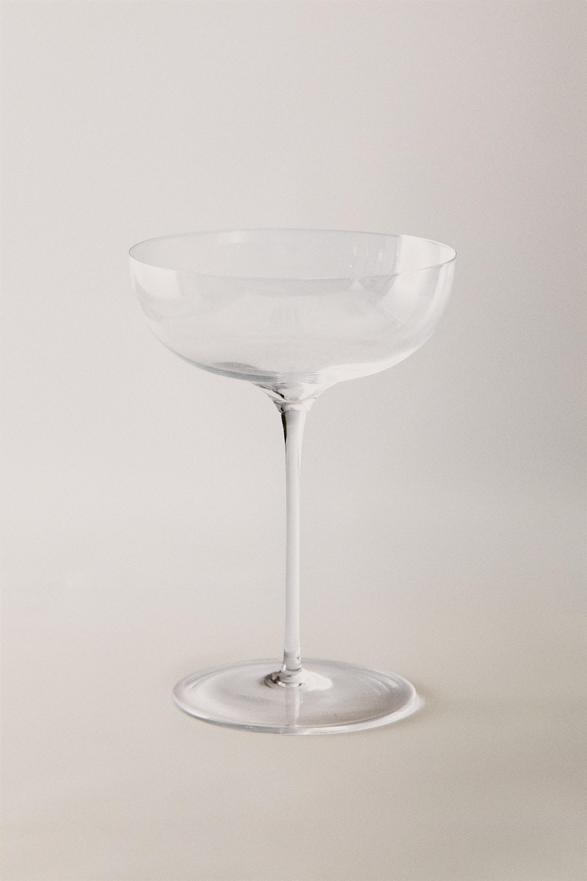 ULTRALIGHT SPARKLING WINE FLUTE — Transparent