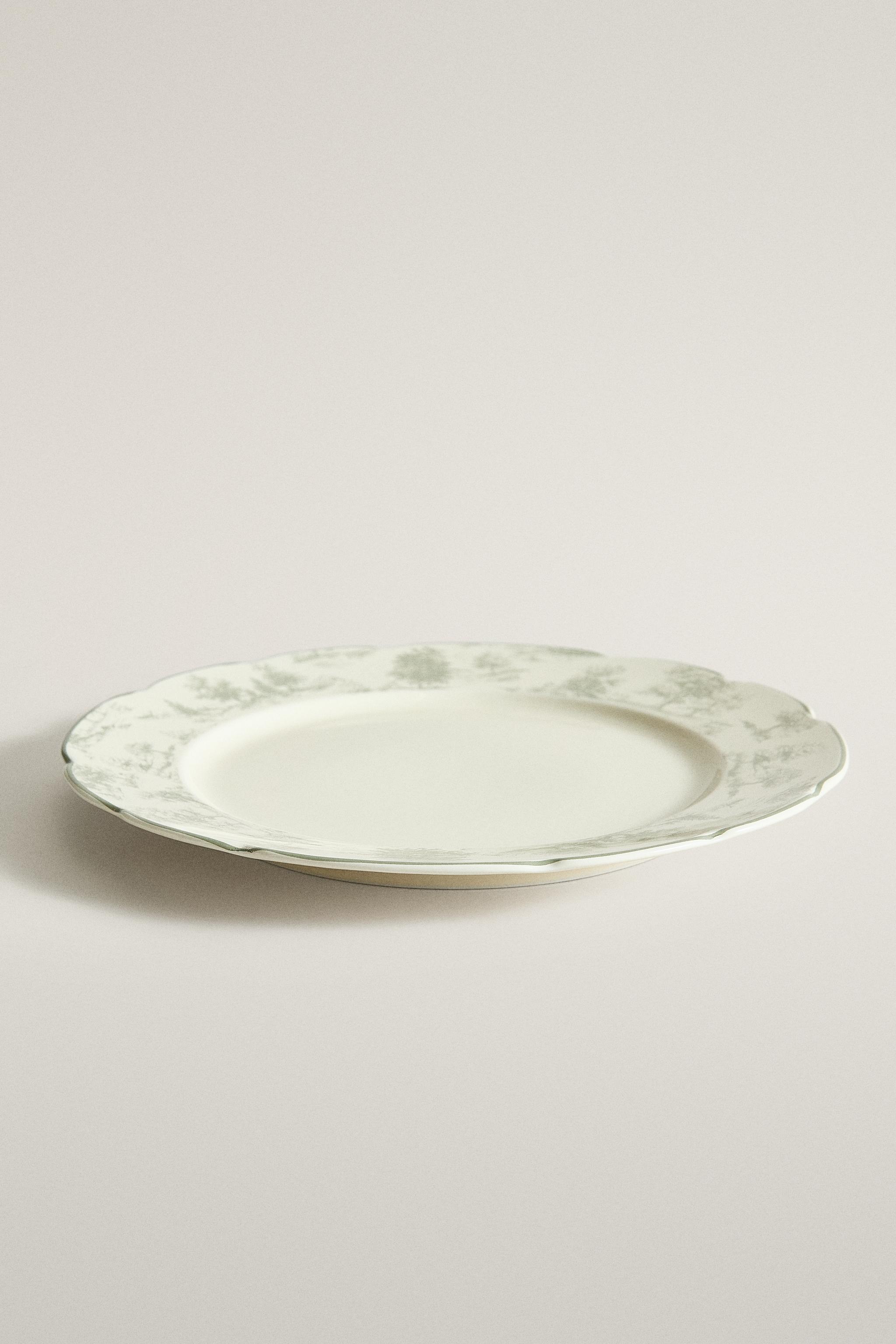 TOILE PORCELAIN DINNER PLATE