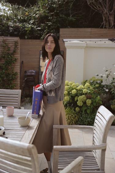 تيشرت قطني SUPIMA® - أحمر الخاص بـ Zara