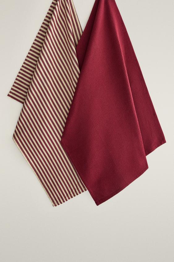 CHRISTMAS STRIPED WAFFLE KITCHEN TOWELS (PACK OF 2) - Red by Zara - Image 0