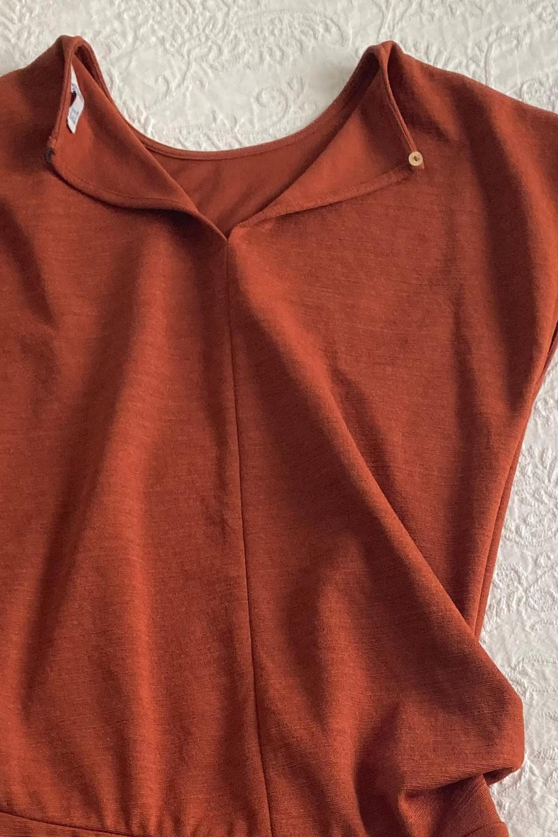 VESTIDO MIDI FRUNCES - Image 4