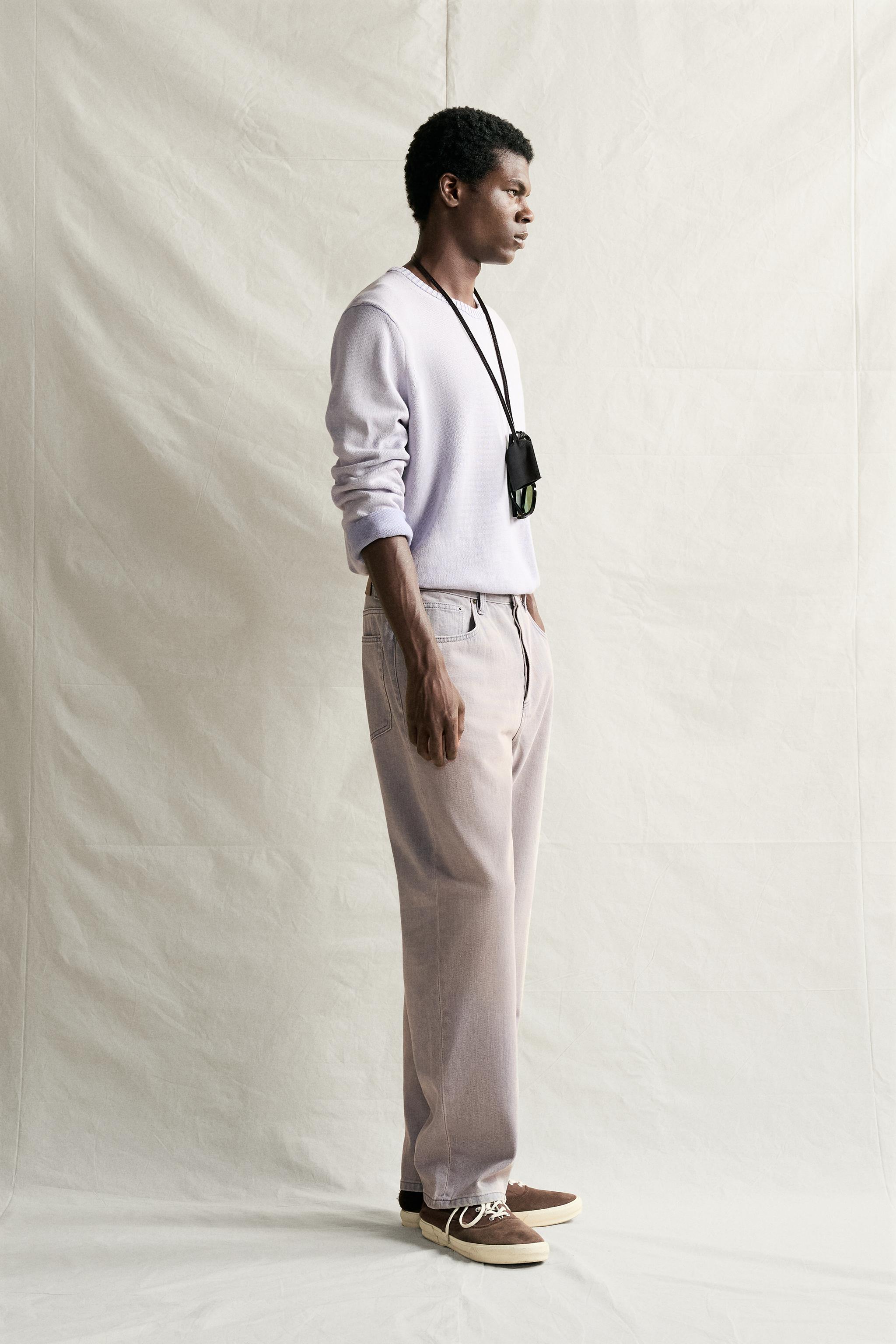 RELAXED ANKLE FIT JEANS