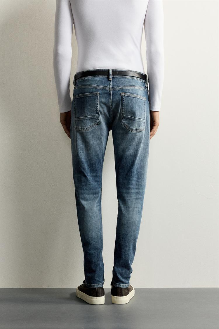 Jeans de corte entubado 3