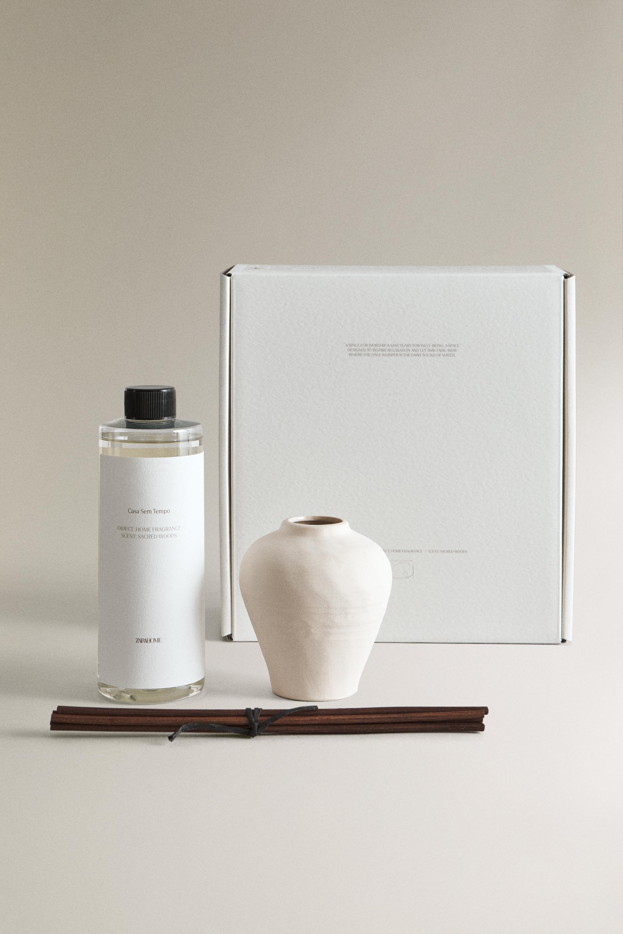 400ML)SACRED WOODS リードディフューザー リフィル - オフ 400ML)SACRED WOODS リードディフューザー リフィル - オフ