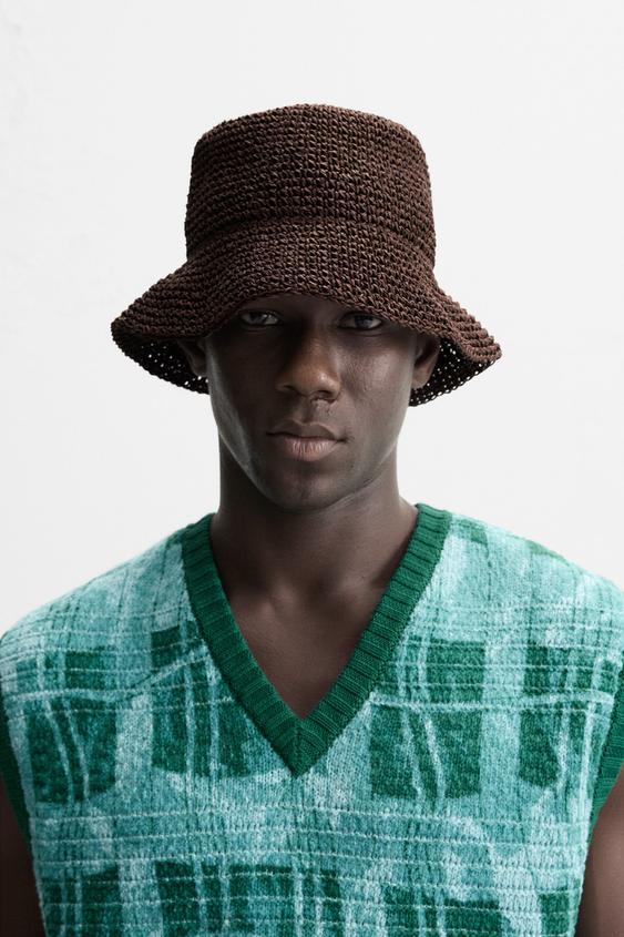 CROCHET BUCKET HAT