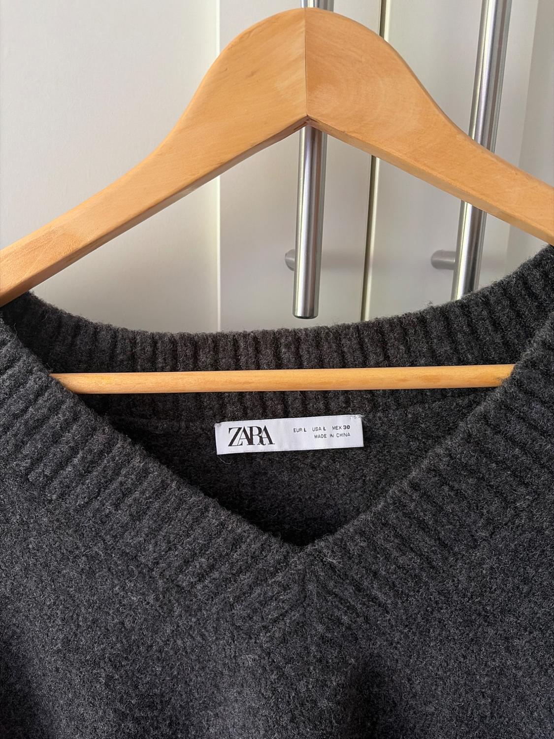 SOFT KNIT SWEATER - Image 3