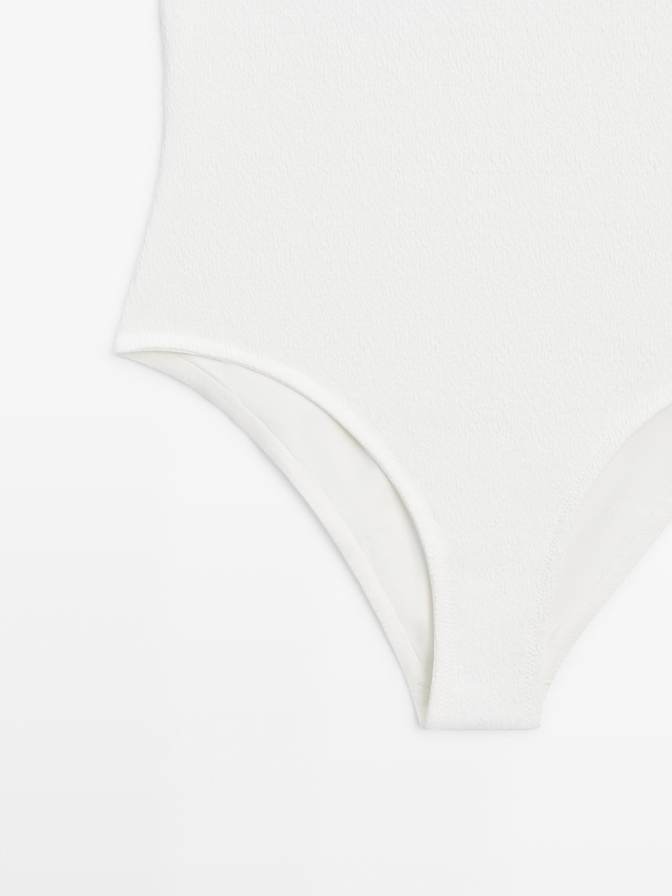 Maillot de bain texturé col en V