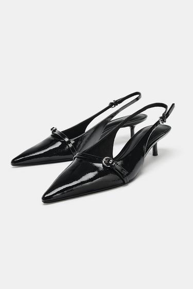 CHAUSSURES OUVERTES À L'ARRIÈRE À TALONS KITTEN EN EFFET VERNI - Noir de Zara - Image 1