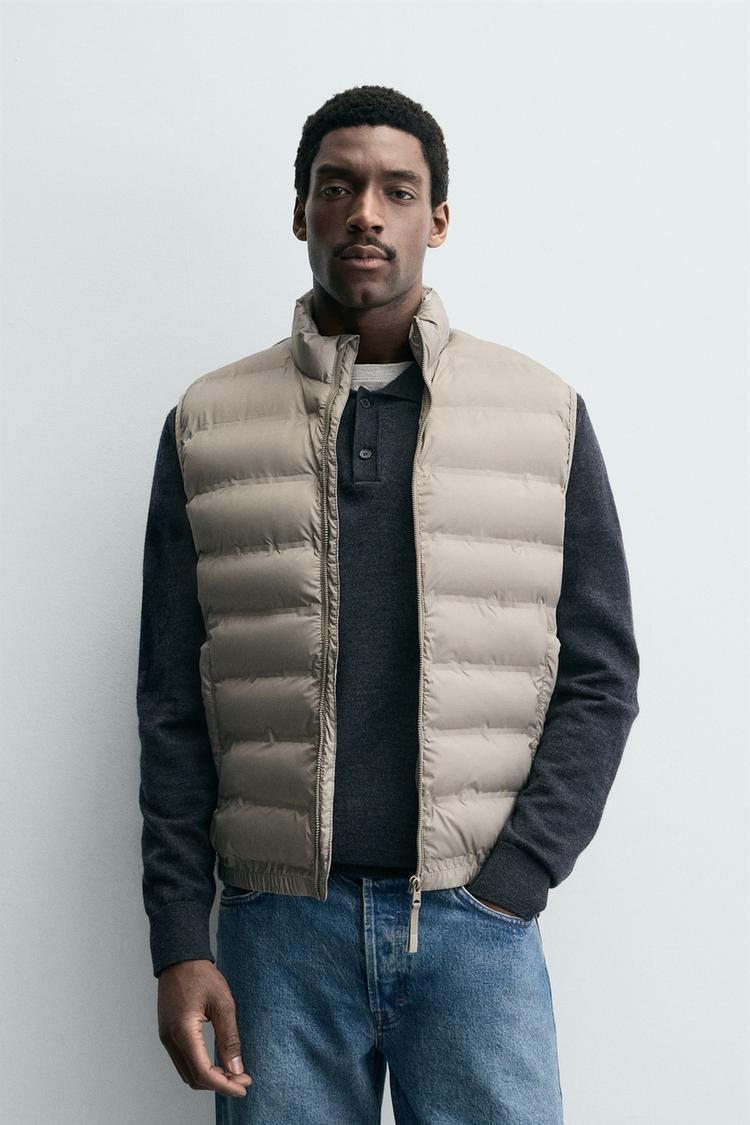 ZARA LIGHTWEIGHT WATER-REPELLENT PUFFER GILET