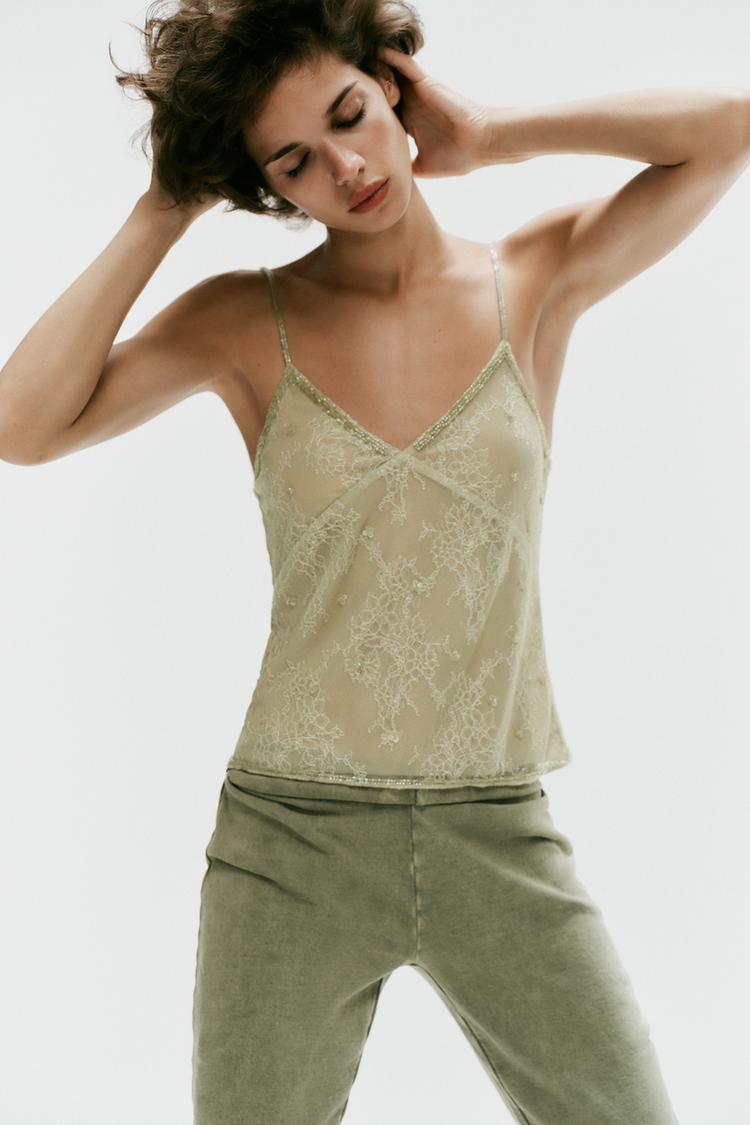 TOP CAMISOLA DE ENCAJE CON ABALORIOS 2
