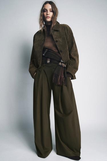 ZW COLLECTION VOLUME TROUSERS WITH DARTS - Olive green by Zara
