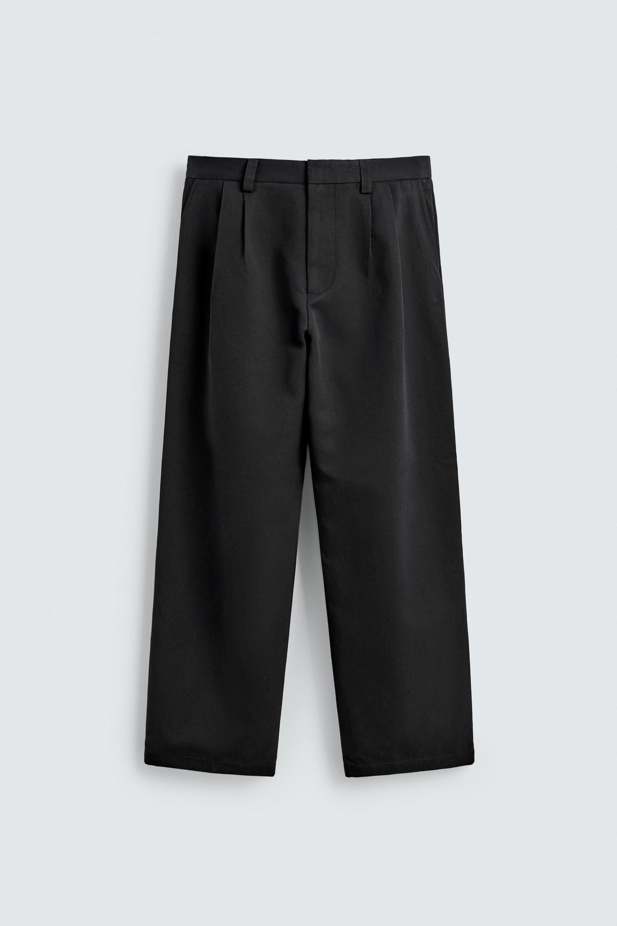 Wide-LEG Pleated Trousers - Black