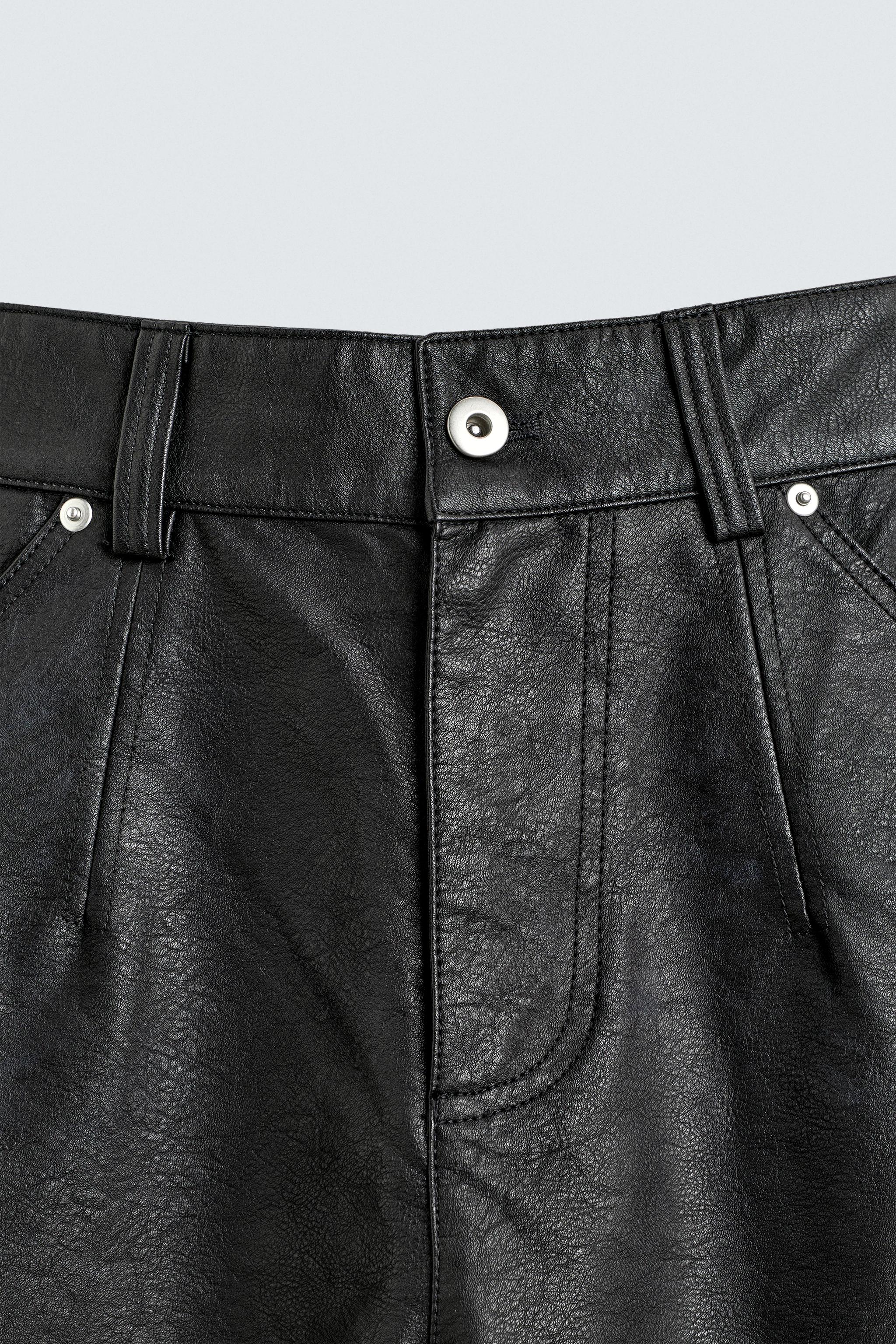 RELAXED FIT FAUX LEATHER SHORTS