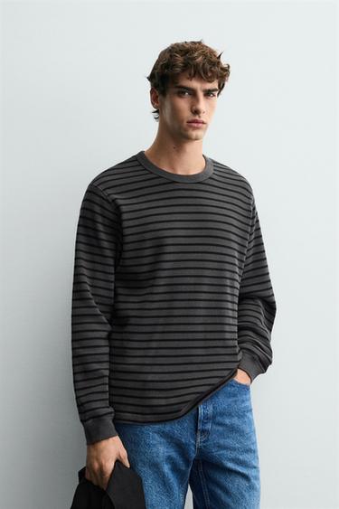 T-SHIRT STRUCTURÉ QUADRILLÉ - Rayures de Zara - Image 1
