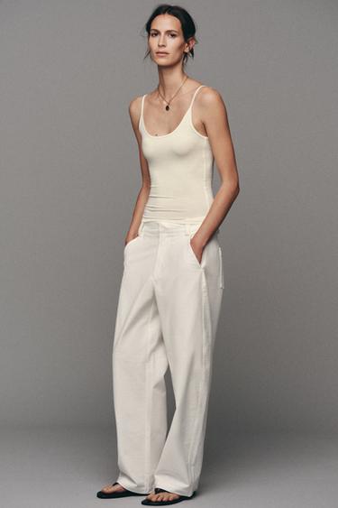 ФУТБОЛКА ИЗ ПОЛИАМИДА НА ТОНКИХ БРЕТЕЛЯХ — ЭКРЮ от Zara