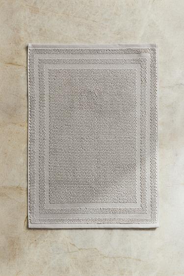 NON-SLIP COTTON BATH MAT - Light grey by Zara