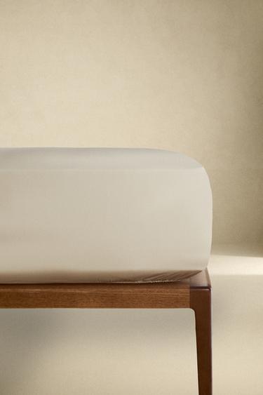 PERCALE FITTED SHEET | 30 CM HIGH (200 THREAD COUNT) - Vanilla by Zara - Image 0