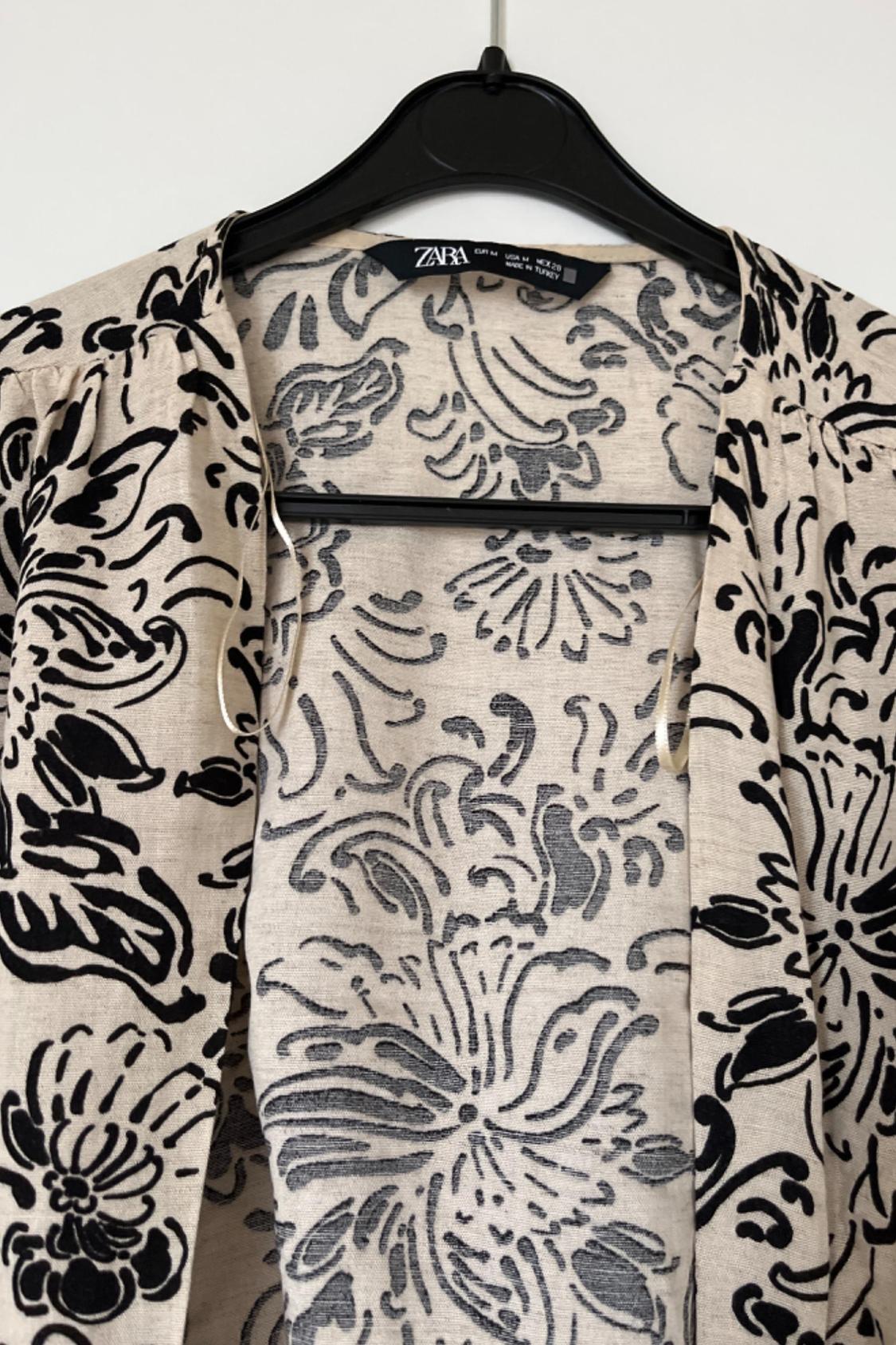 PRINTED BLOUSE WITH BOW - Image 2