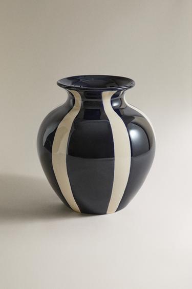 VASE DÉCORATIF EN CÉRAMIQUE ROND - Bleu / Blanc de Zara - Image 0
