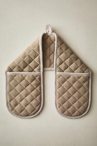 COTTON DOUBLE OVEN GLOVE - Brown / Taupe by Zara - Image 5