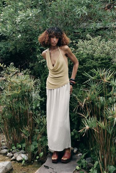 فستان HALTER ممزوج - بيج الخاص بـ Zara