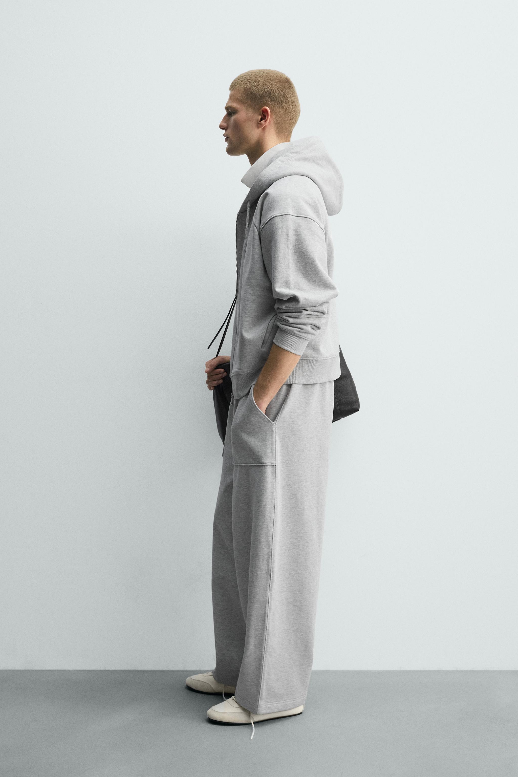 BOXY FIT ZIP HOODIE SWEATSHIRT