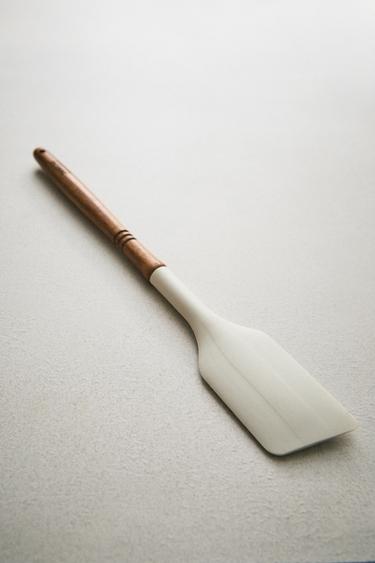 SILICONE AND WOOD SPATULA - Cream by Zara - Image 5