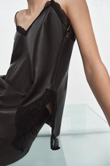 JUPE EN DENTELLE CUIR 100% ZW COLLECTION LIMITED EDITION - Bordeaux de Zara - Image 4