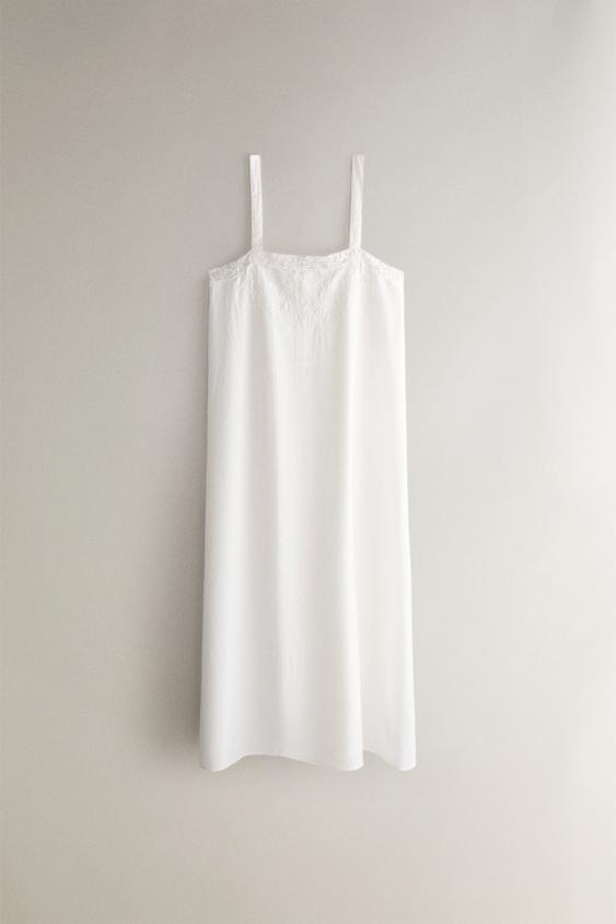 EMBROIDERED COTTON NIGHTDRESS - أبيض مكسور الخاص بـ Zara - صورة 0