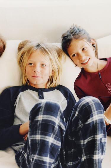 6-14 AÑOS/ PIJAMA ESTAMPADO CUADROS - Azul de Zara