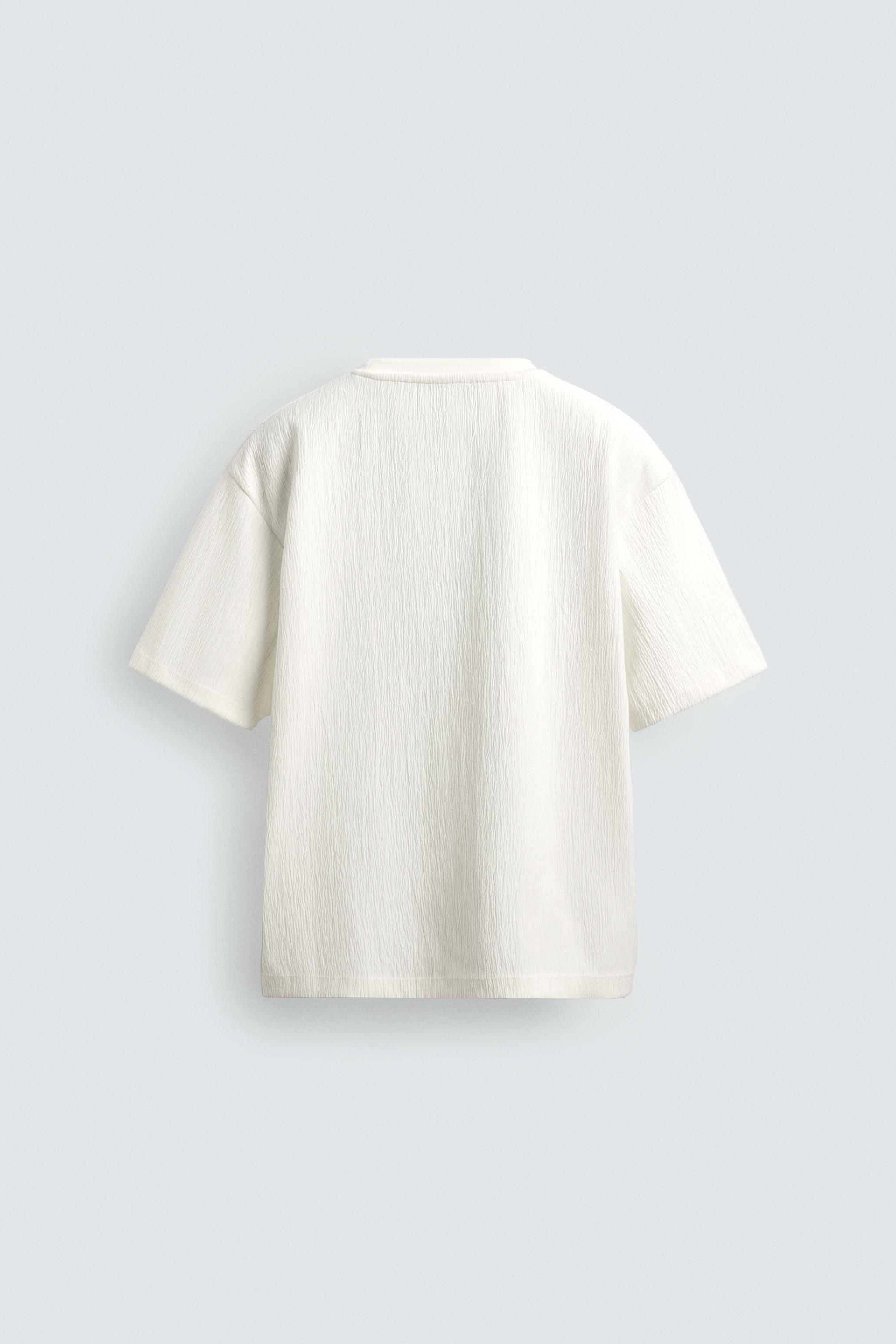 T-SHIRT STRUCTURÉ RELAXED FIT
