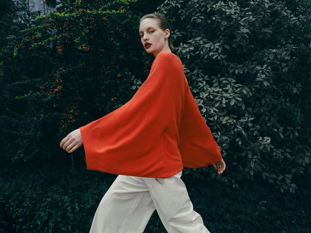 BATWING SLEEVE KNIT JUMPER