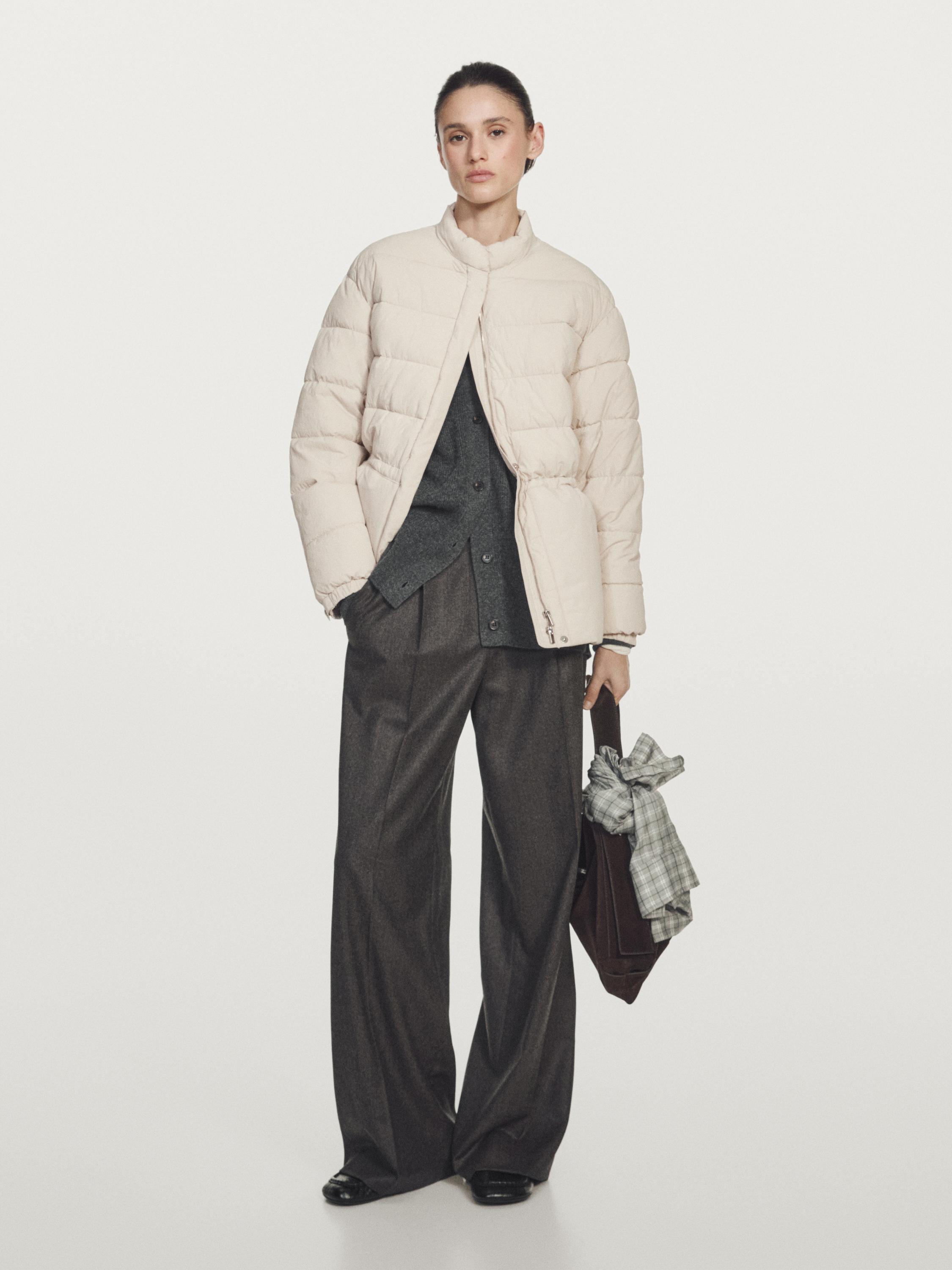 Water-repellent puffer jacket