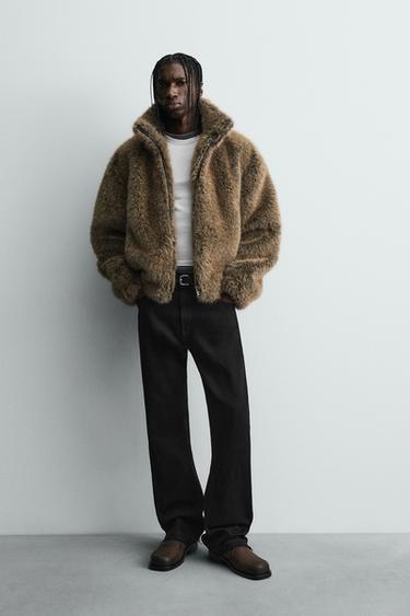 MANTEL PENDEK BULU IMITASI - Cokelat dari Zara
