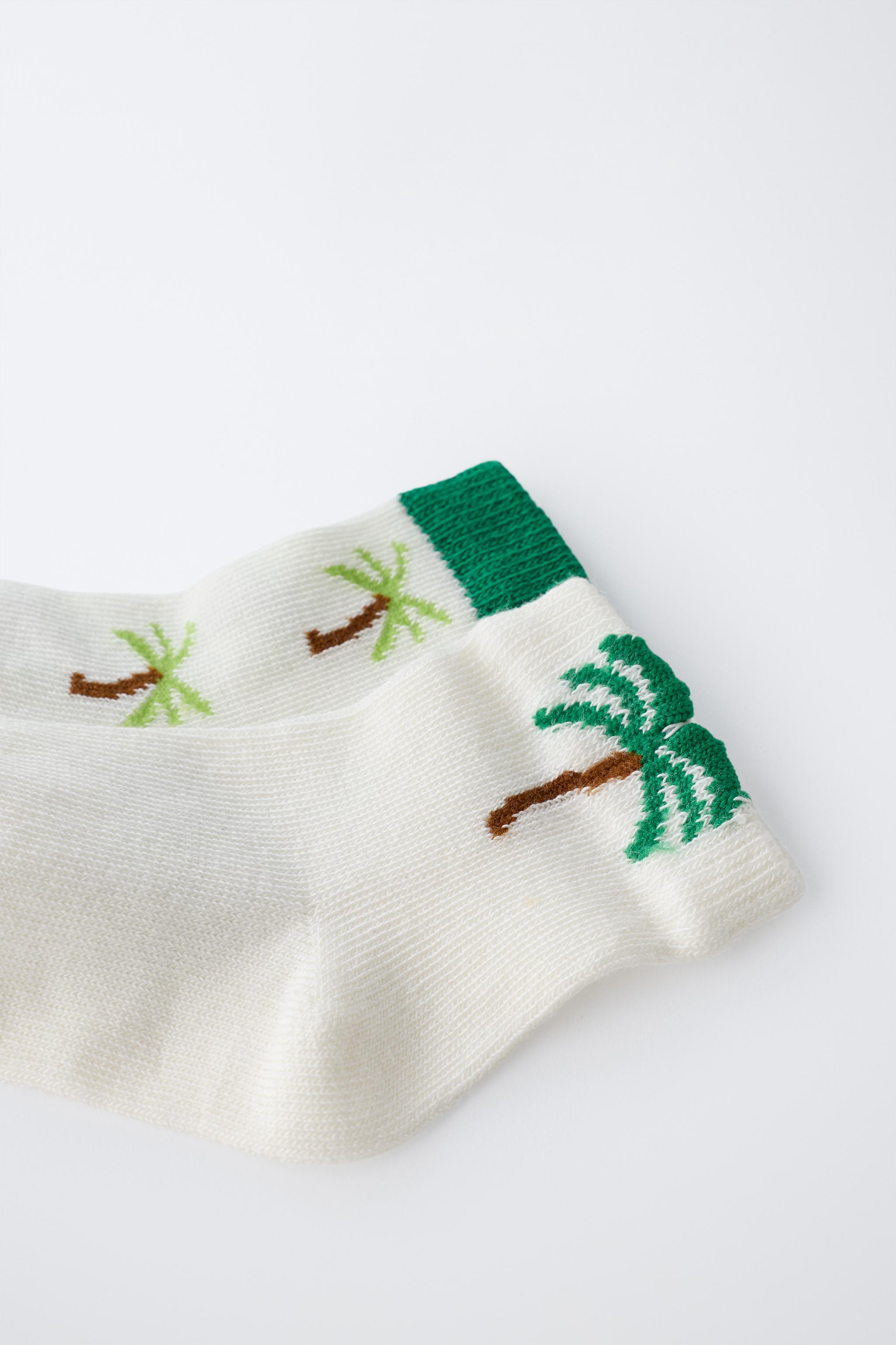 TWO-PACK OF PALM TREE SHORT SOCKS — Ecru / Green
